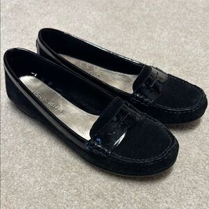 Antonio Melani Black Loafers for Women 8